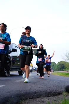 Runner Photo 4856607