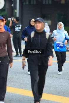 Runner Photo 4856635