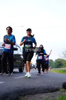 Runner Photo 4856694
