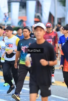Runner Photo 4856706