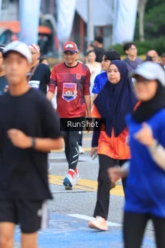 Runner Photo 4856709
