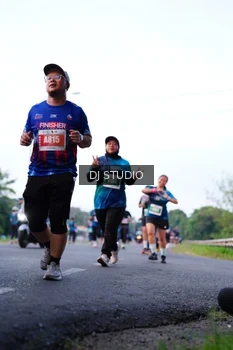 Runner Photo 4856720
