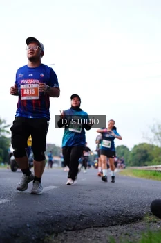 Runner Photo 4856727