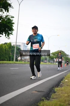 Runner Photo 4856736