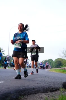 Runner Photo 4856757
