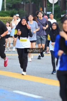 Runner Photo 4856758