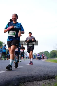 Runner Photo 4856775