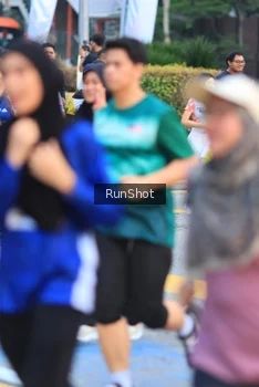 Runner Photo 4856789