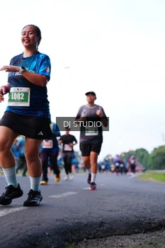 Runner Photo 4856791