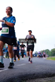 Runner Photo 4856796