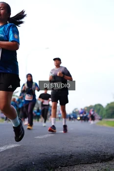Runner Photo 4856811