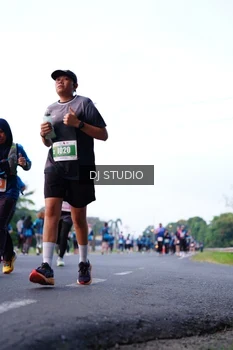 Runner Photo 4856821