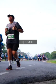 Runner Photo 4856836