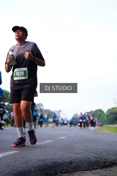 Runner Photo 4856839