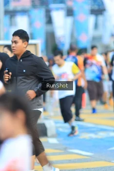 Runner Photo 4856898