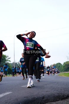 Runner Photo 4856899