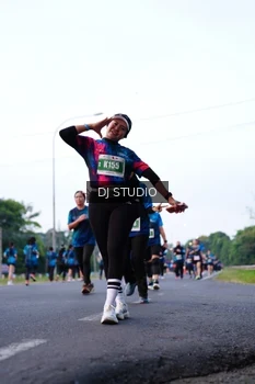 Runner Photo 4856905