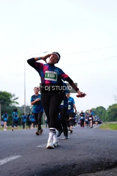 Runner Photo 4856908