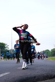 Runner Photo 4856914