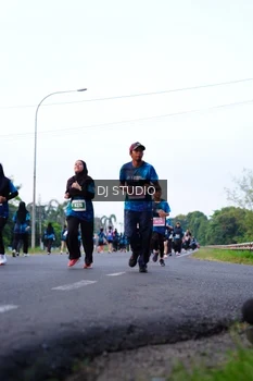 Runner Photo 4856937