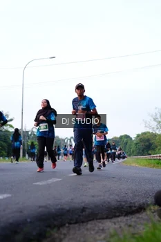 Runner Photo 4856951