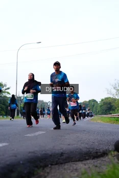 Runner Photo 4856965