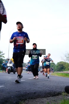 Runner Photo 4856969