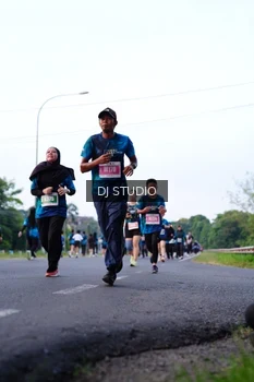 Runner Photo 4856981