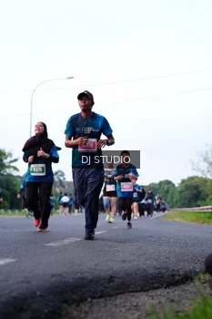 Runner Photo 4856990