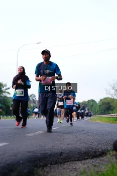 Runner Photo 4856992