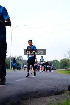 Runner Photo 4857002