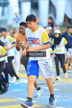 Runner Photo 4857006