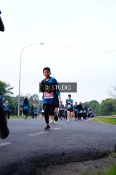 Runner Photo 4857010