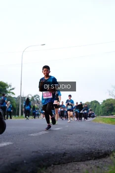 Runner Photo 4857012