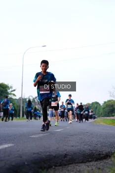 Runner Photo 4857021