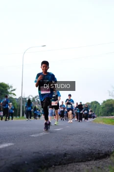 Runner Photo 4857024