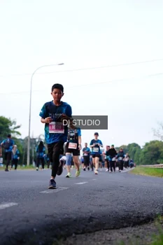 Runner Photo 4857032
