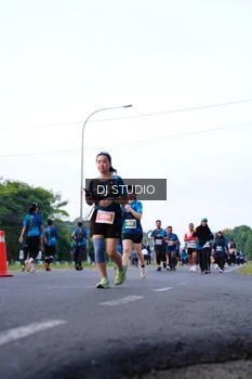 Runner Photo 4857075