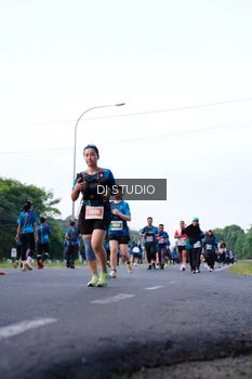 Runner Photo 4857082