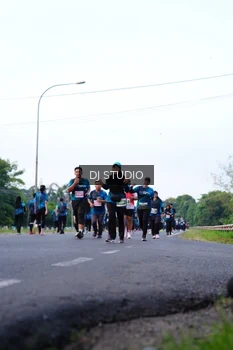 Runner Photo 4857085