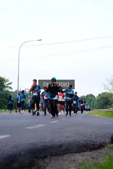 Runner Photo 4857105