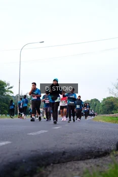 Runner Photo 4857115