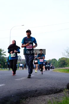 Runner Photo 4857144