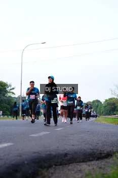 Runner Photo 4857147