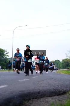 Runner Photo 4857158
