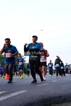 Runner Photo 4857184