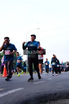 Runner Photo 4857189