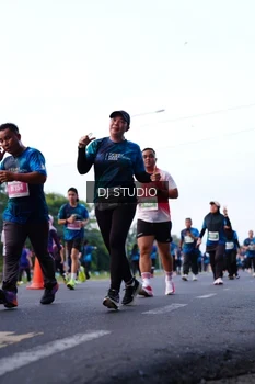 Runner Photo 4857203