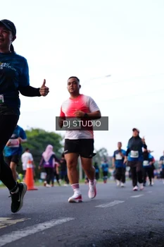 Runner Photo 4857230