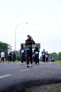 Runner Photo 4857245